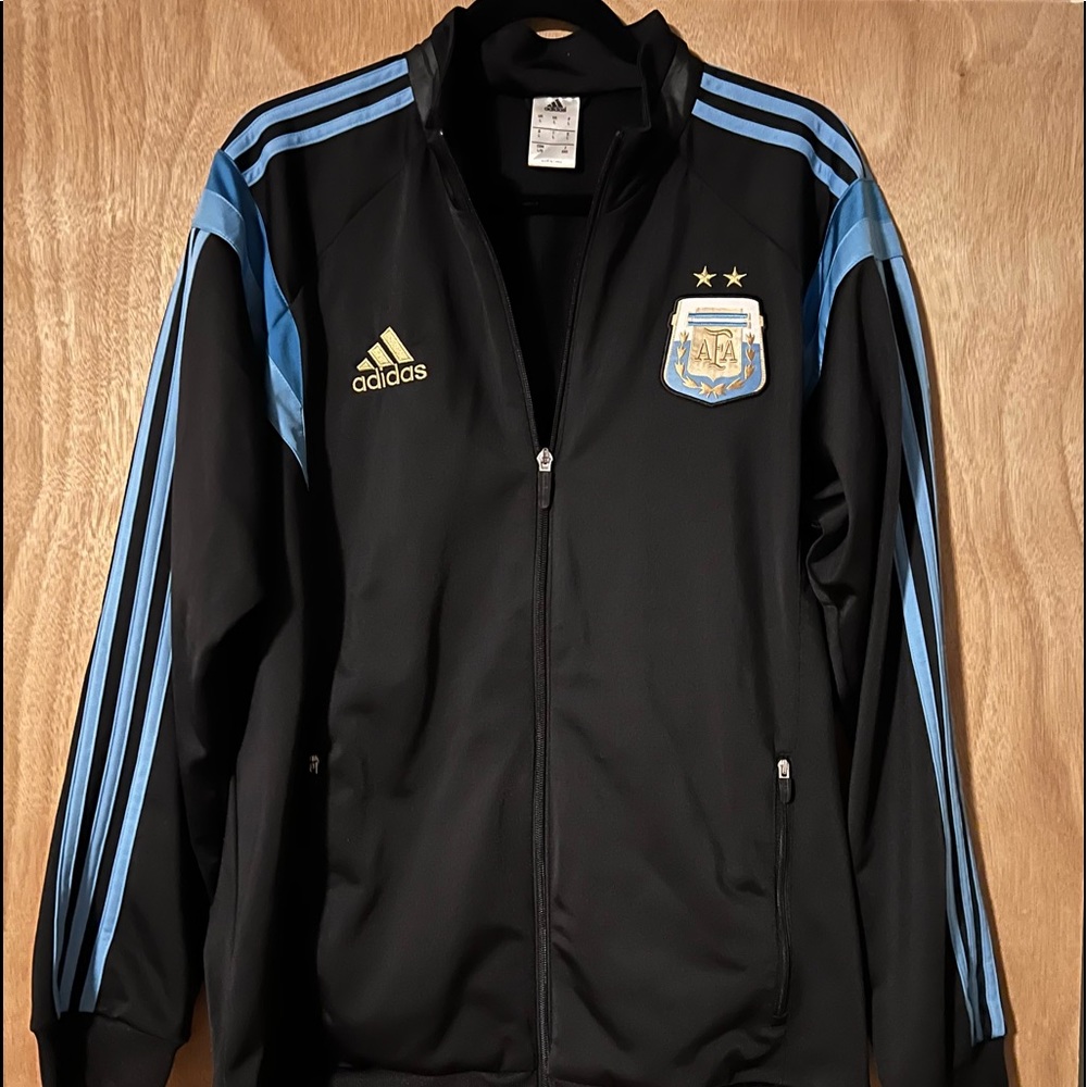 EUC worn twice🤩 Limited Edition AFA Adidas Soccer Warm Up Jacket